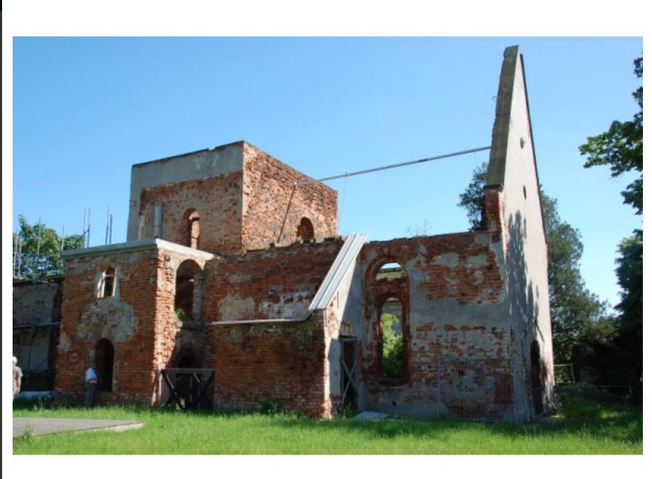 02_Fahrradkirche Zöbigker Ruine_Kirchengemeinde.jpg